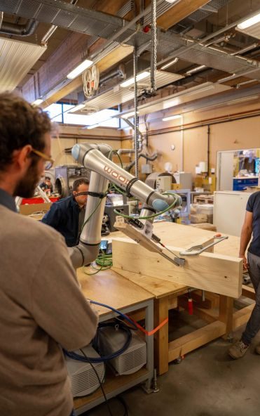 Cobots im Holzbau