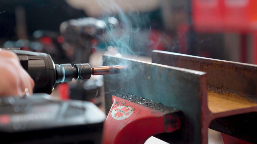 Akku-Schlagschrauber ASS 18-1/2 Zoll COMPACT M-CUBE & Spiralbohrer SMART STEP EU+ HSCo nanoProtect